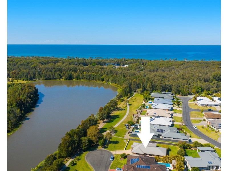 8 Seafarers Close, Bonny Hills NSW 2445