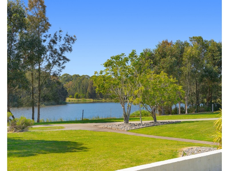 8 Seafarers Close, Bonny Hills NSW 2445