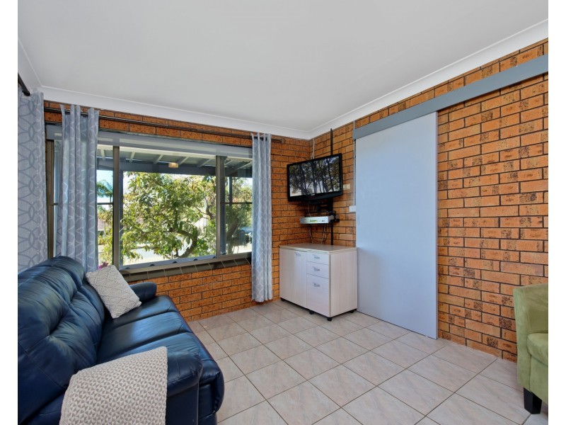 80 Norman Street, Laurieton NSW 2443