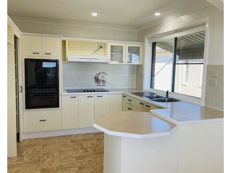 18 Third Avenue, Bonny Hills NSW 2445