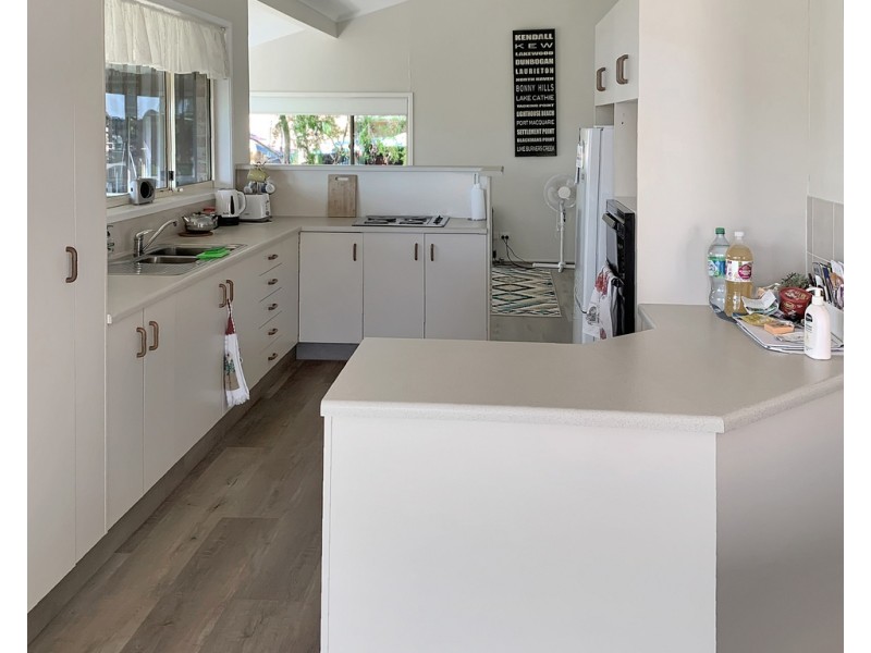 2/21 Bold Street, Laurieton NSW 2443