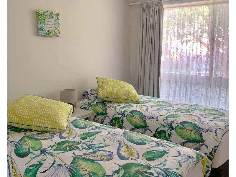 2/21 Bold Street, Laurieton NSW 2443