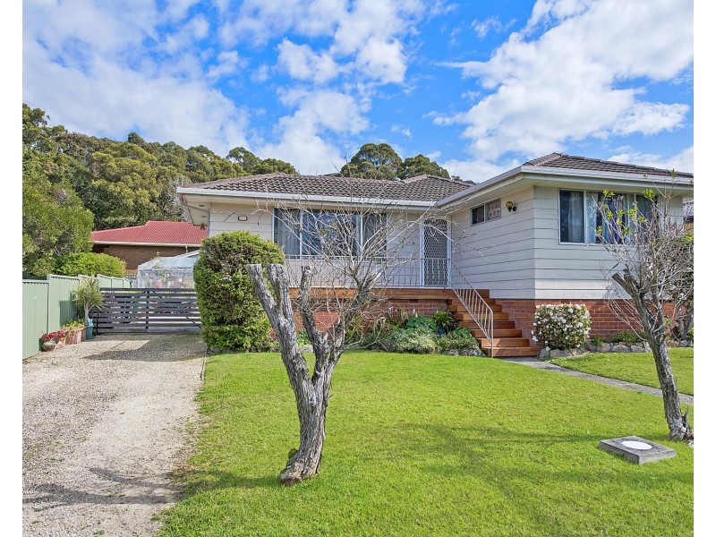 8 Kew Road, Laurieton NSW 2443