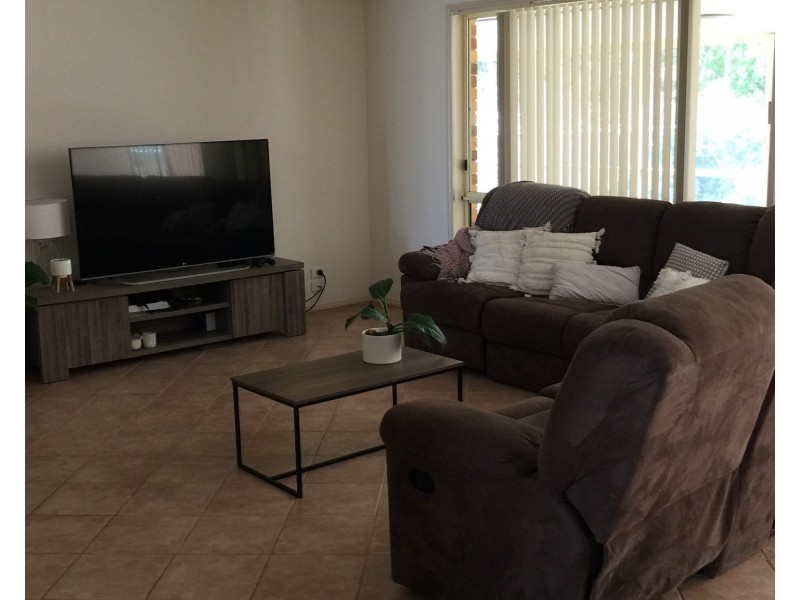 18 Glen Close, North Haven NSW 2443