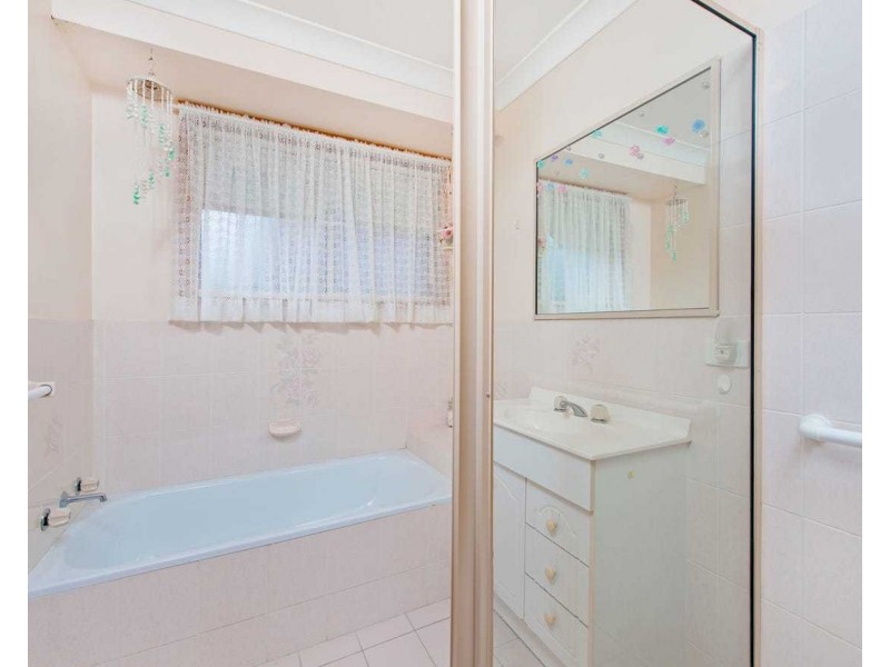 24 Flinders Drive, Laurieton NSW 2443