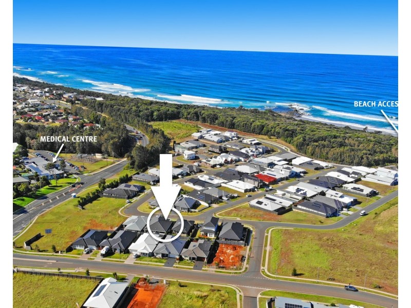 44B Summer Circuit, Lake Cathie NSW 2445