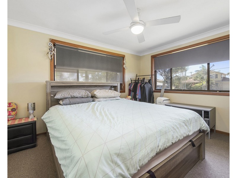 2/11 Monica Place, Lake Cathie NSW 2445