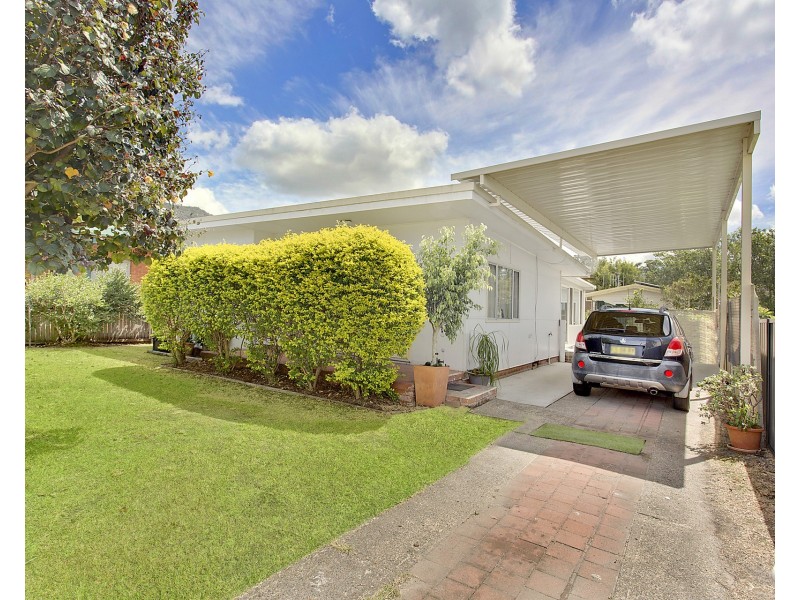 475 Ocean Drive, Laurieton NSW 2443
