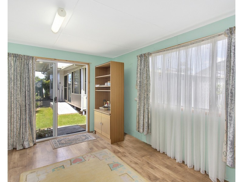 475 Ocean Drive, Laurieton NSW 2443