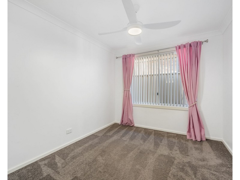 4 Celtic Court, Lake Cathie NSW 2445