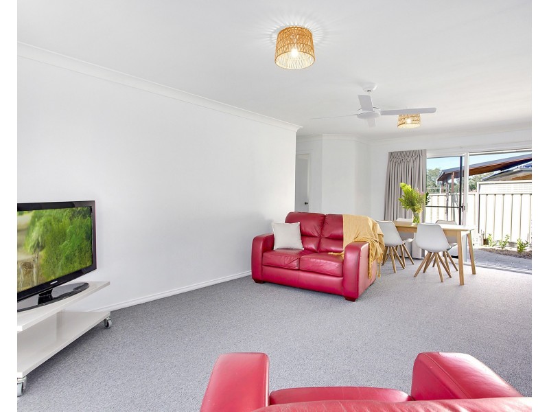 2/19-21 Flinders Drive, Laurieton NSW 2443