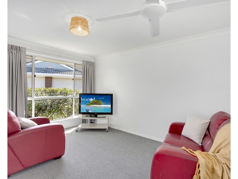 2/19-21 Flinders Drive, Laurieton NSW 2443