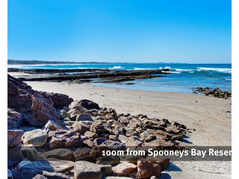 874 Ocean Drive, Bonny Hills NSW 2445