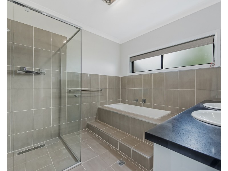 9 Bottlebrush Place, Lakewood NSW 2443