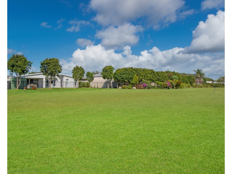 19 Northwind Crescent, Bonny Hills NSW 2445