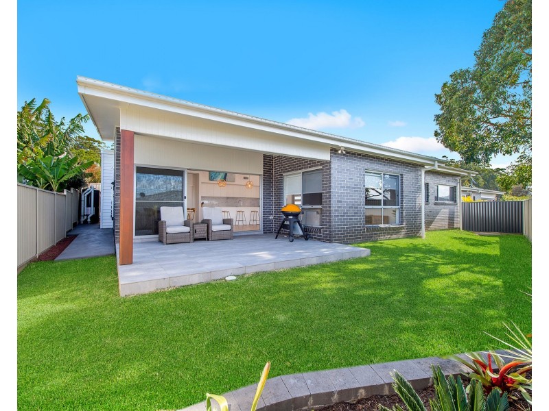 2/20 St Lucia Place, Bonny Hills NSW 2445