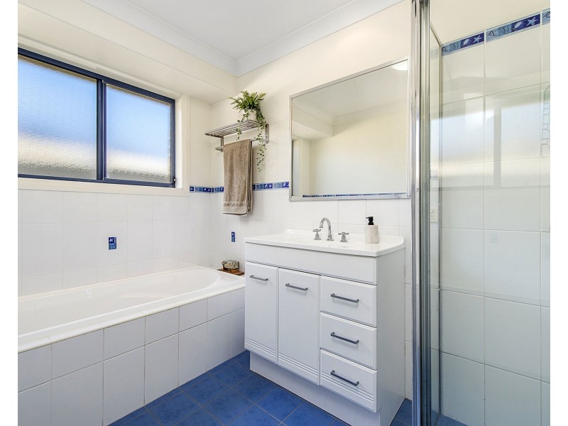 12 Hungerford Place, Bonny Hills NSW 2445