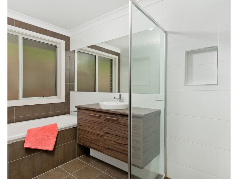 6 Candle Bark Court, Lakewood NSW 2443