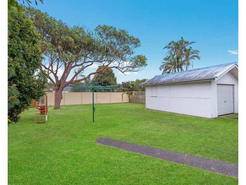 7 Koribah Avenue, Lake Cathie NSW 2445