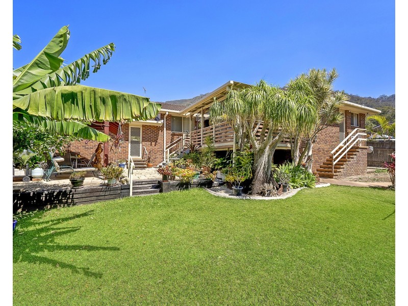 12 Elouera Place, West Haven NSW 2443
