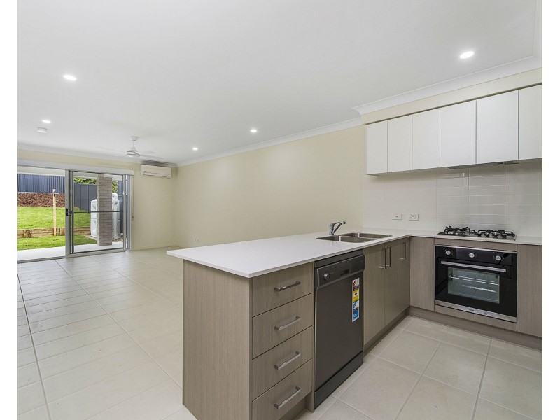 1/85 South Atlantic Drive, Lake Cathie NSW 2445