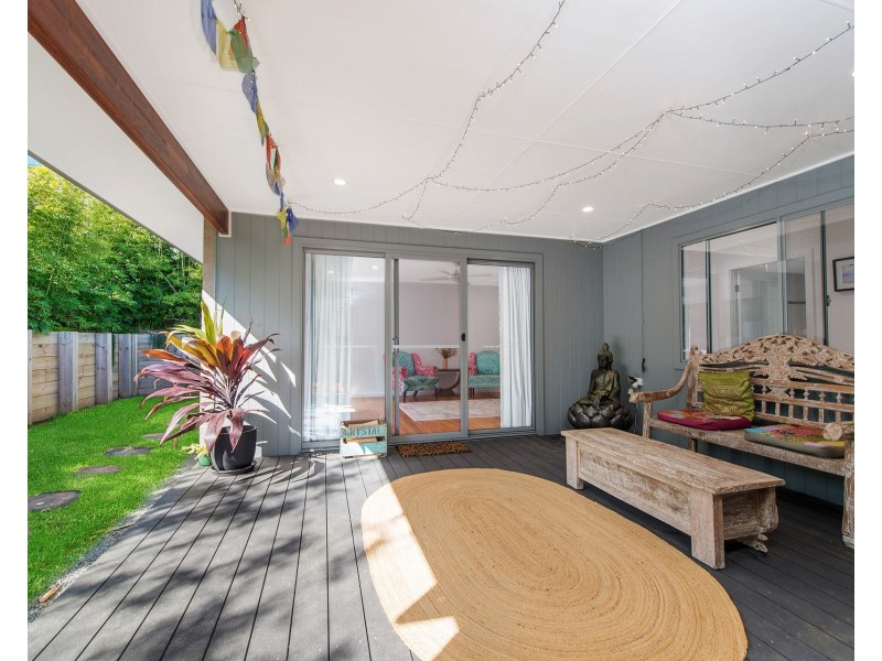 9 Nevis Street, Lake Cathie NSW 2445