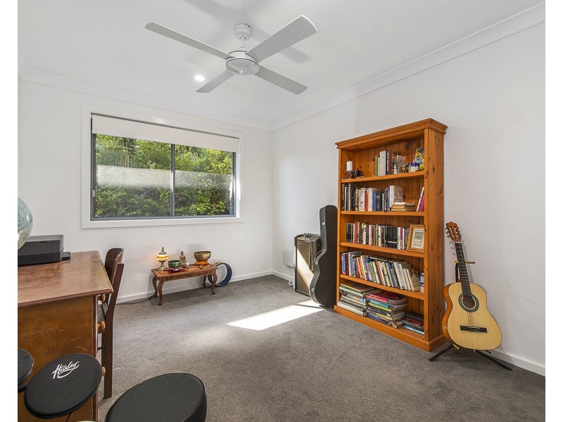 9 Nevis Street, Lake Cathie NSW 2445