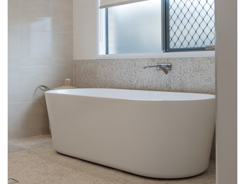 12 Nevis Street, Lake Cathie NSW 2445