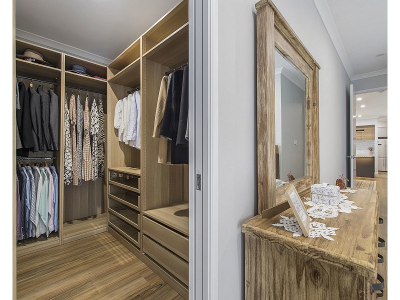 12 Nevis Street, Lake Cathie NSW 2445