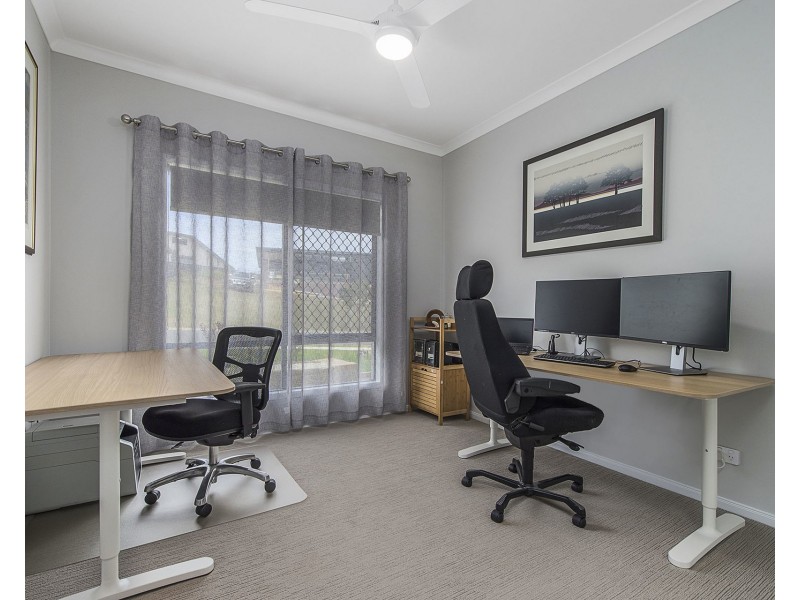 12 Nevis Street, Lake Cathie NSW 2445