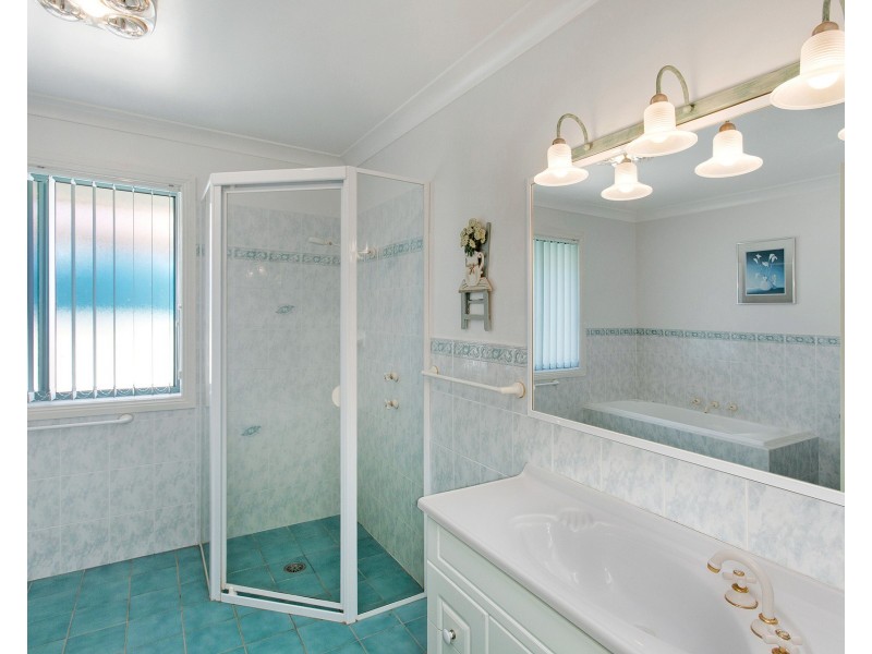 44 Kendall Crescent, Bonny Hills NSW 2445