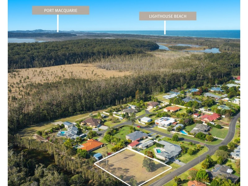 26 Forest Way, Lake Cathie NSW 2445