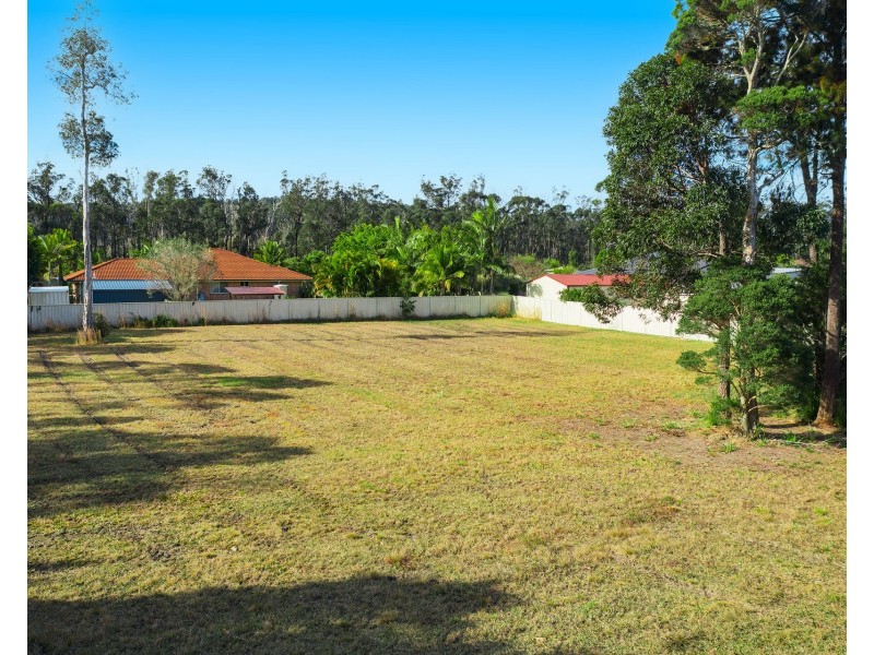 26 Forest Way, Lake Cathie NSW 2445