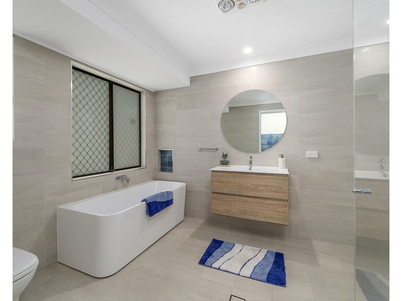 5 Marumba Court, Bonny Hills NSW 2445