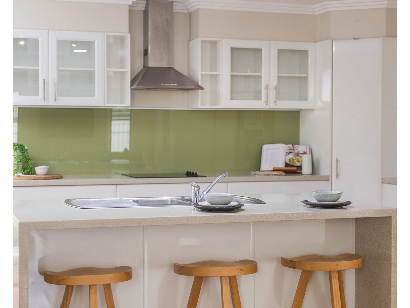 1695 Ocean Drive, Lake Cathie NSW 2445