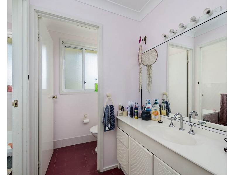 12 Ernest Street, Lake Cathie NSW 2445