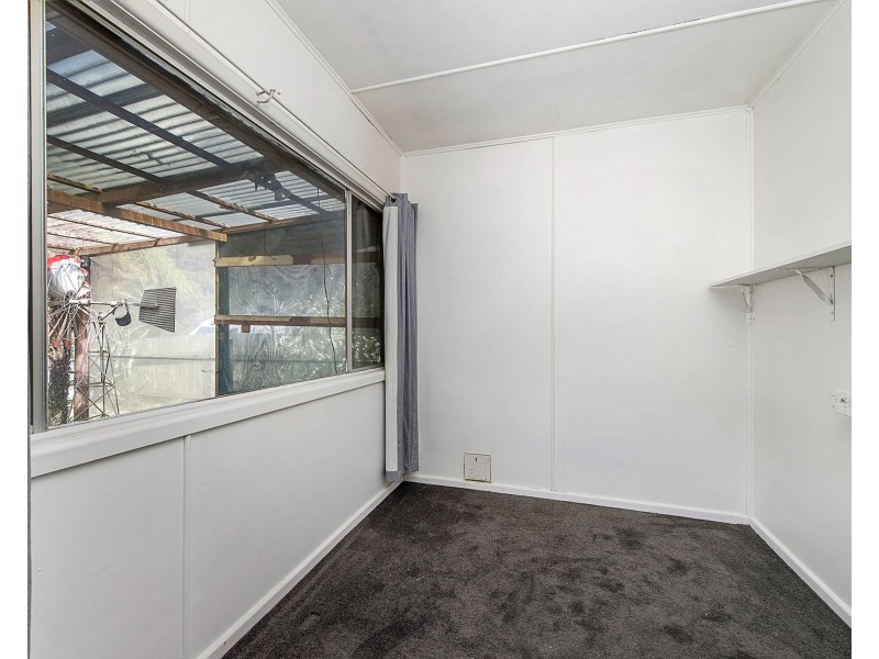 9 Longworth Road, Dunbogan NSW 2443