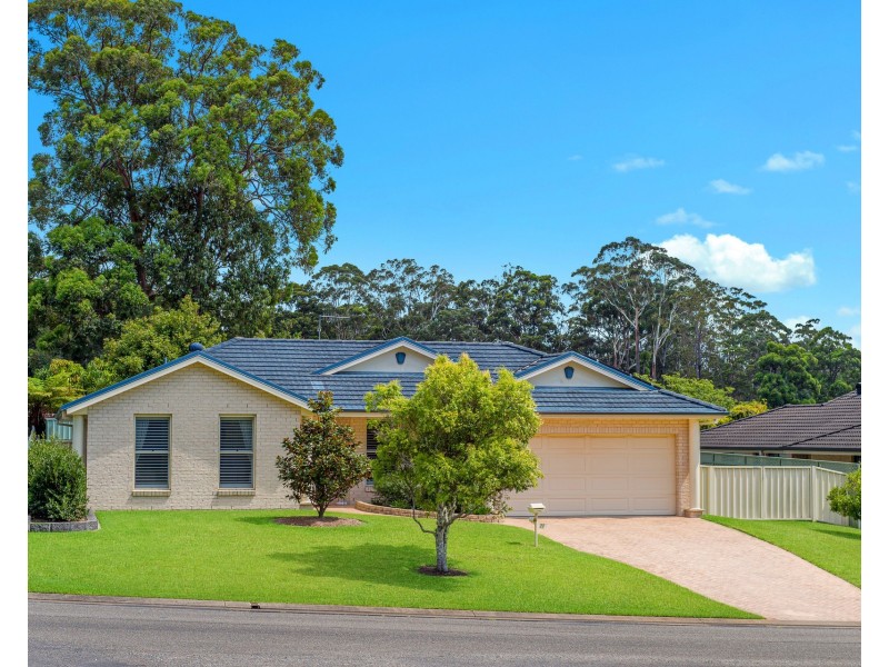 21 Casuarina Drive, Lakewood NSW 2443