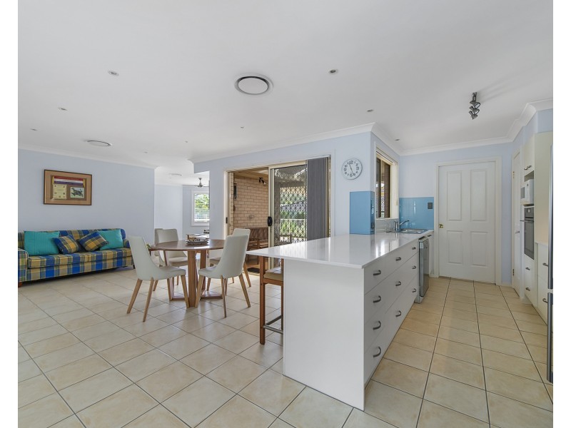 21 Casuarina Drive, Lakewood NSW 2443