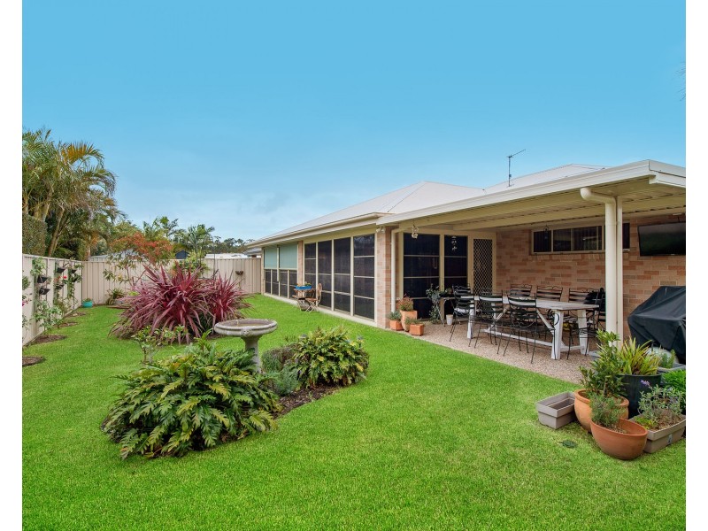 5 Grenadines Way, Bonny Hills NSW 2445
