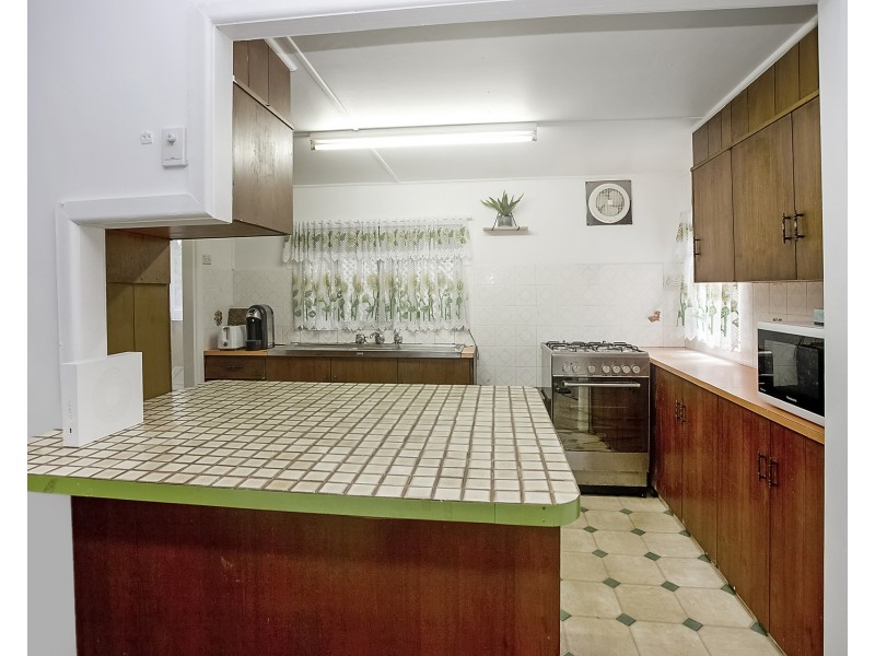 18 Mill Street, Laurieton NSW 2443