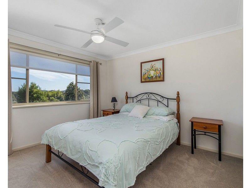 12 Admirals Circle, Lakewood NSW 2443