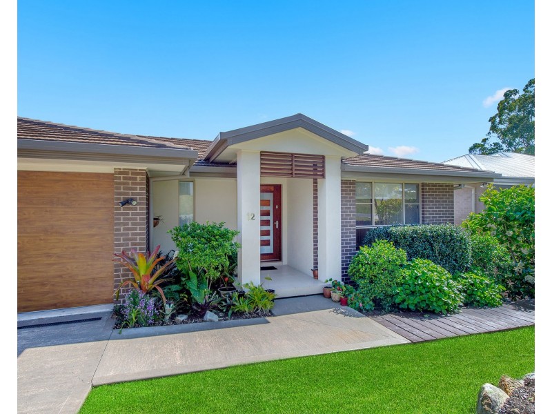 12 Admirals Circle, Lakewood NSW 2443