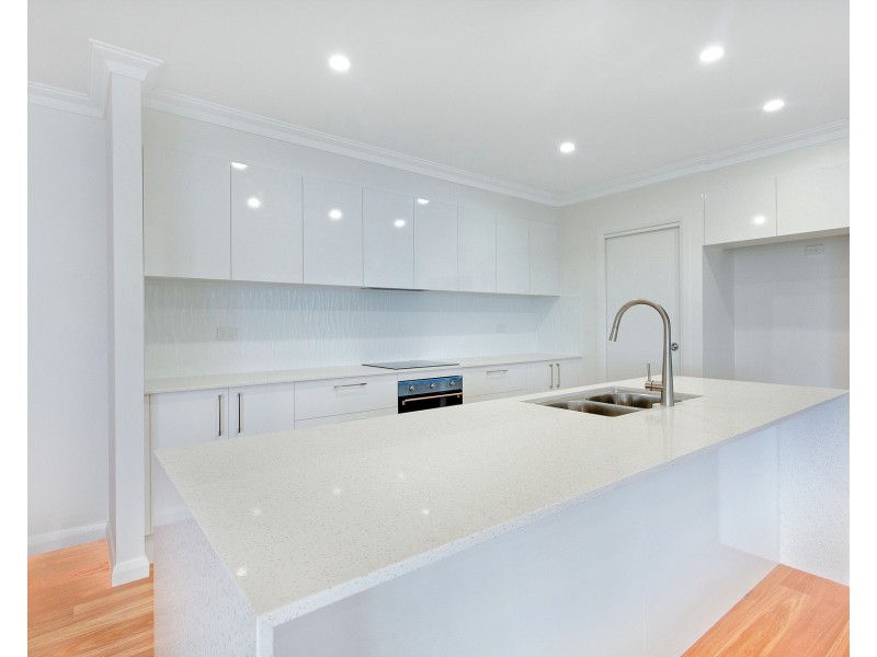 6 Tobago Parade, Lake Cathie NSW 2445