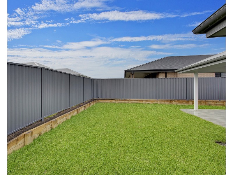 5 Antilles Way, Lake Cathie NSW 2445