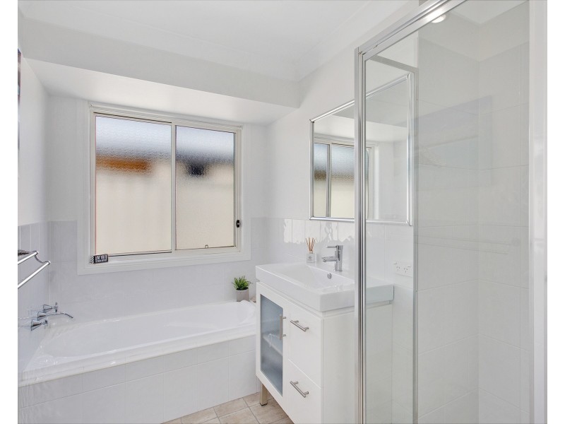 13 Hungerford Place, Bonny Hills NSW 2445