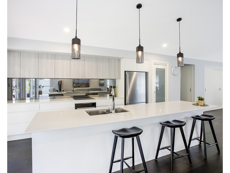 14 Aquarius Avenue, Lake Cathie NSW 2445