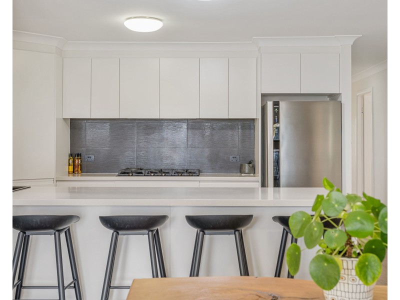 8 Explorers Way, Lake Cathie NSW 2445