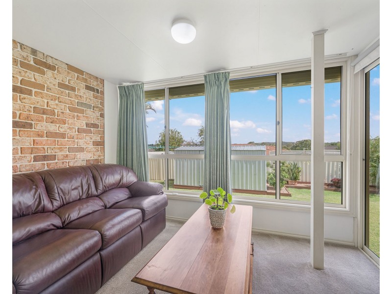 8 Explorers Way, Lake Cathie NSW 2445