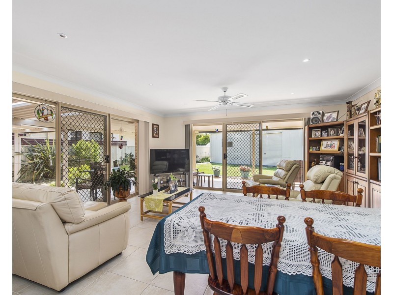 8 Tweed Place, Lake Cathie NSW 2445